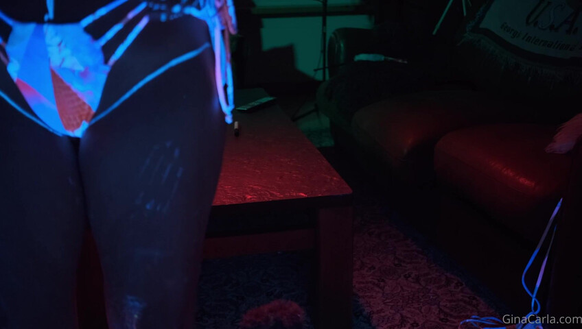Gina Carla ASMR - Neon boobs­ Premium Exclusive 19 September 2020