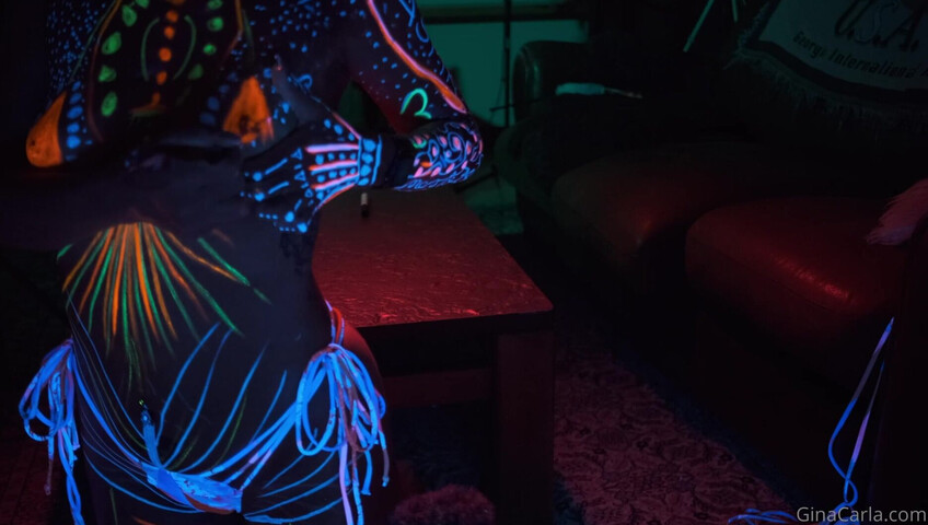 Gina Carla ASMR - Neon boobs­ Premium Exclusive 19 September 2020