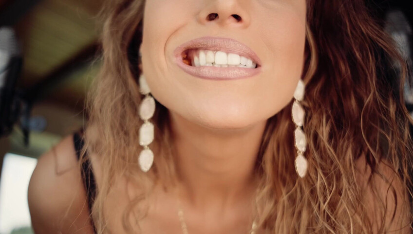 Gina Carla ASMR - Not Banana but Carrot! 28 July 2020