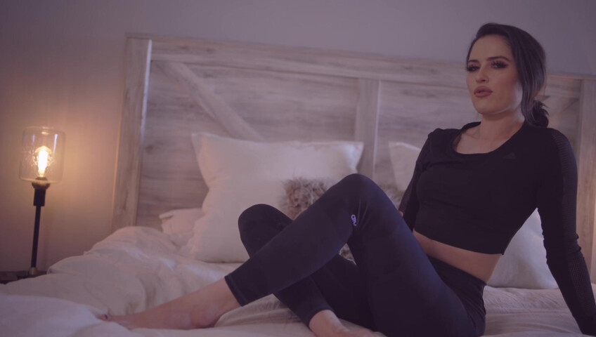 Goddess Alessa - Eat it for StepMommy