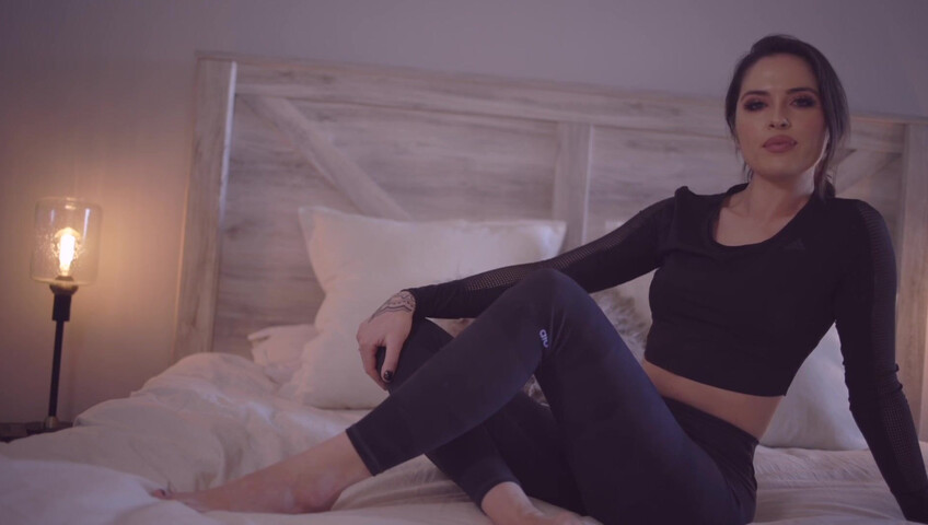 Goddess Alessa - Eat it for StepMommy