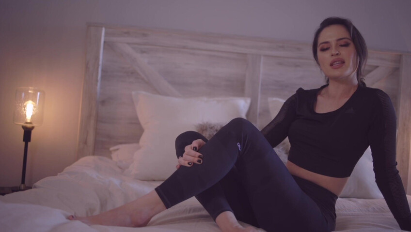 Goddess Alessa - Eat it for StepMommy