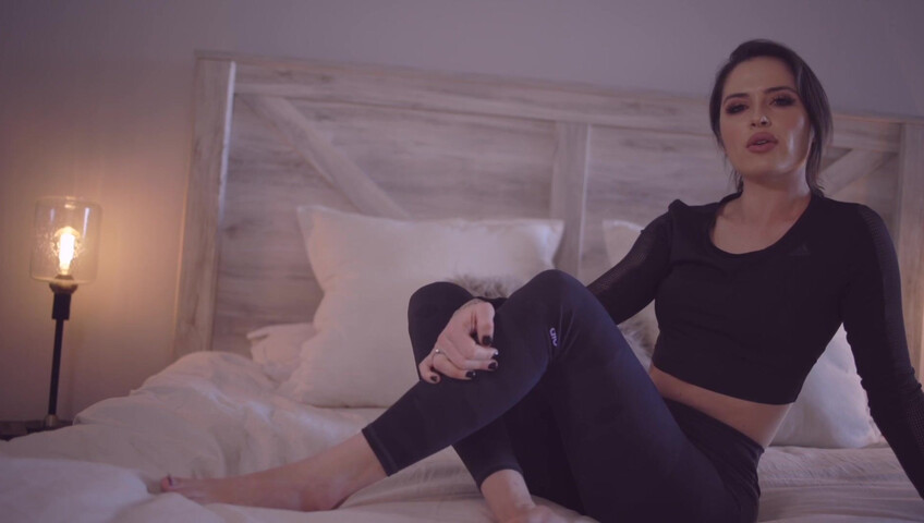 Goddess Alessa - Eat it for StepMommy