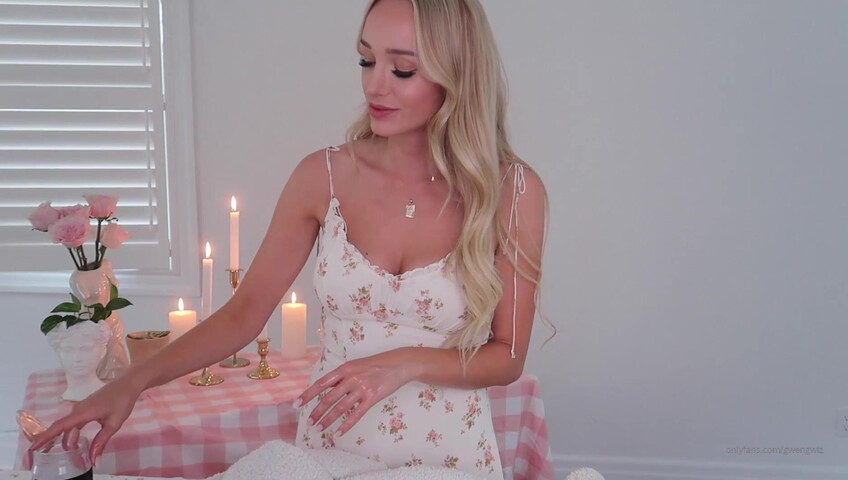 Gwen Gwiz - ASMR - Oil Massage and BJ