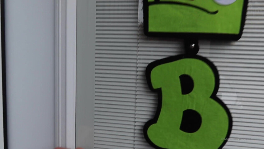 Gwen Gwiz - Girl Next Door Episode 3 - Halloween Edition