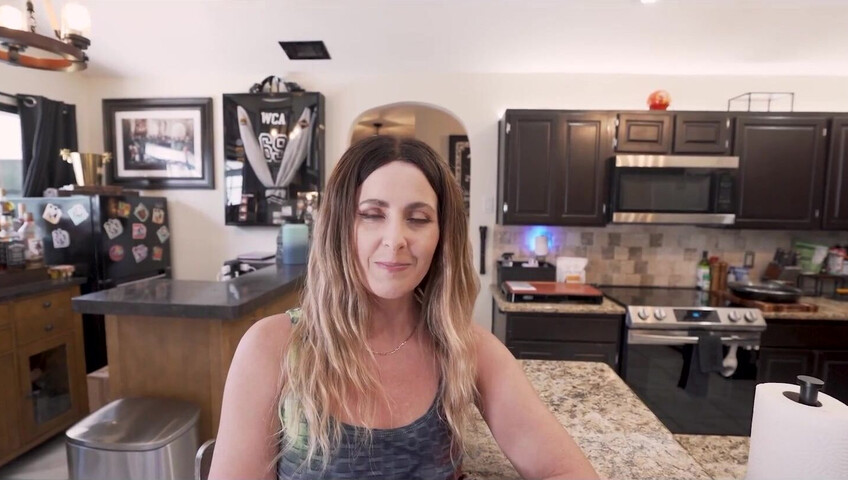 Helena Price - 29 November 2024 - Playing Truth or Dare with Mom