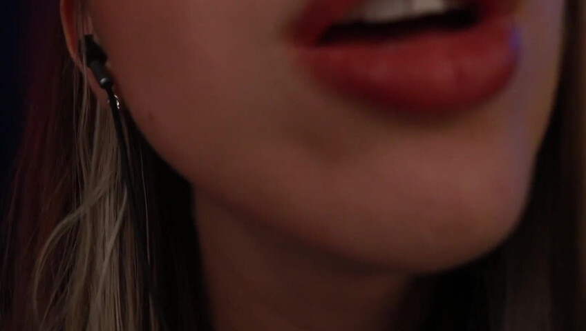 frivvifox Tascam *Muah* Kisses & Finger Nibbles ~ (Patreon)