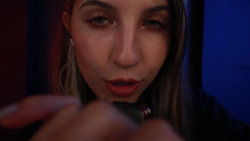 frivvifox Tascam *Muah* Kisses & Finger Nibbles ~ (Patreon)