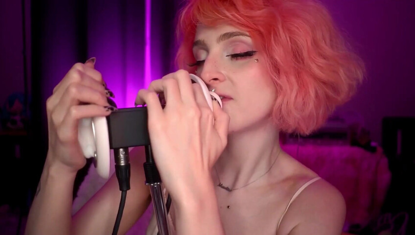 Mewlies ASMR - Ear & Brain Scratching Tingles