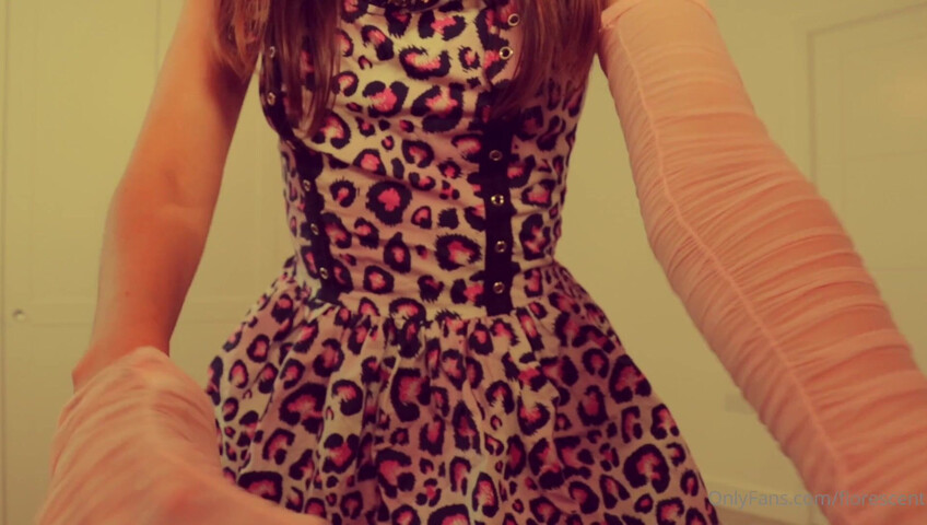 Florescent - Submissive Barbie Girl Strips For You