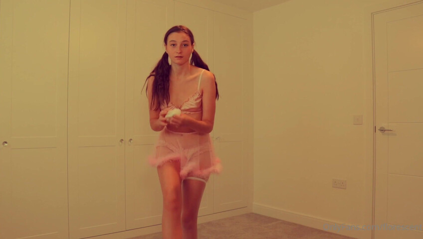 Florescent - Submissive Barbie Girl Strips For You