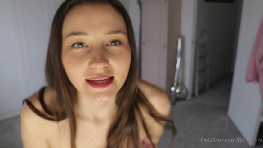 2024 - 02 - 29 - Florescent - Face-timing me as I Getting Ready In My Dressing Room Roleplay [POOTIE]