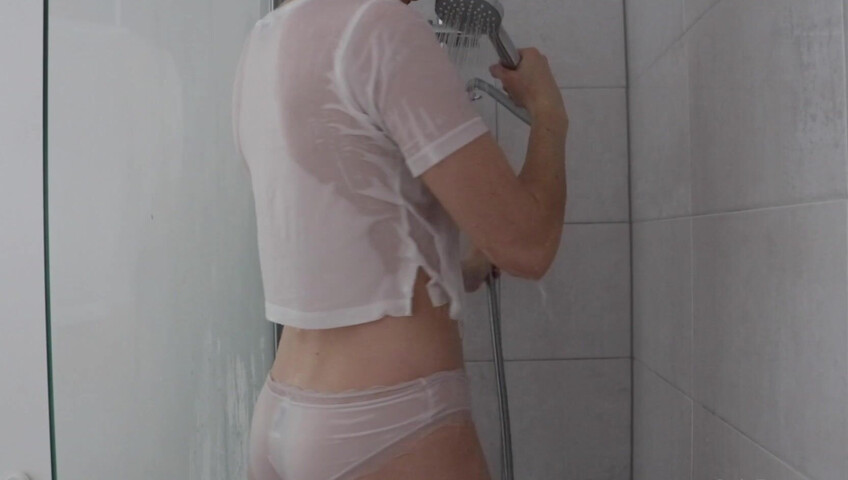 2024 - 03 - 04 - Florescent - Shower Sex with See Through Clothing [POOTIE]