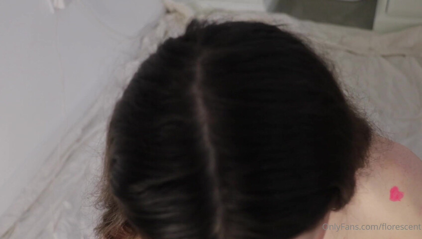 2024 - 03 - 27 - Florescent - Playful Finger Body Painting [POOTIE]