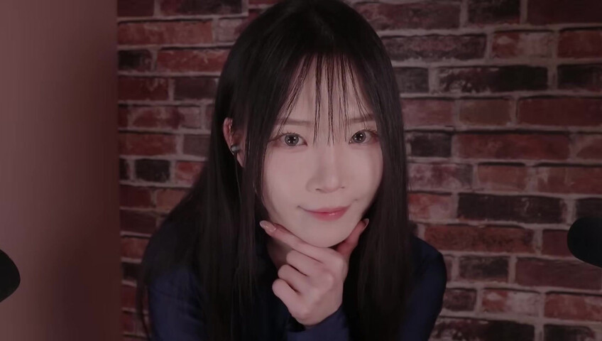 ASMR - Filming Outfit Lookbook & Behind-the-Scenes Chat