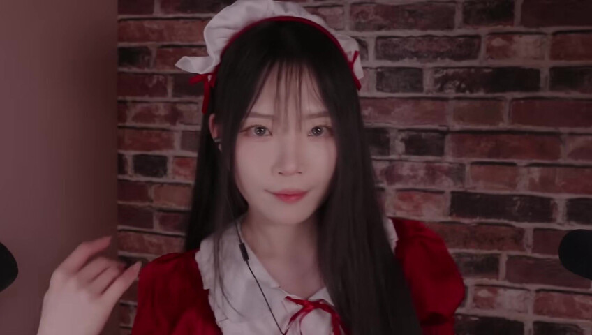 ASMR - Filming Outfit Lookbook & Behind-the-Scenes Chat