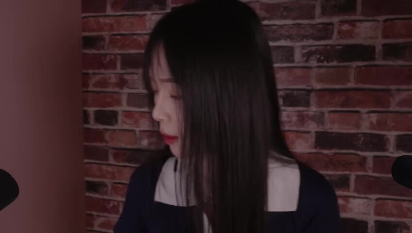 ASMR - Filming Outfit Lookbook & Behind-the-Scenes Chat