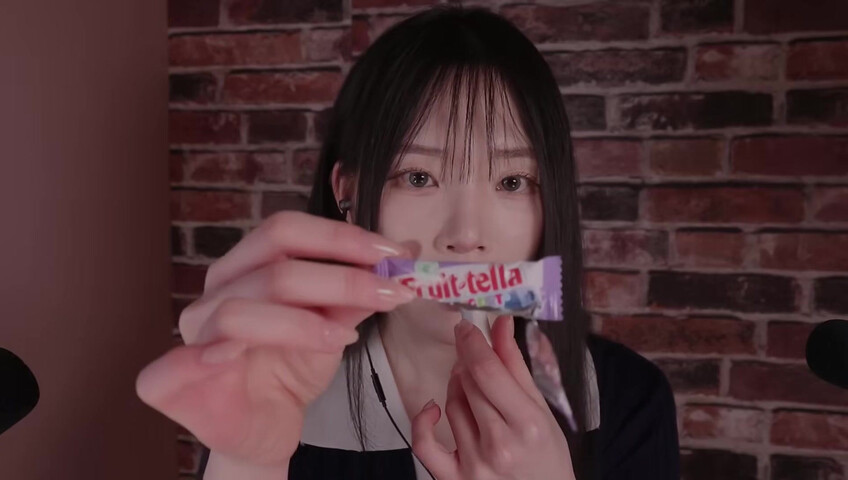 ASMR - Filming Outfit Lookbook & Behind-the-Scenes Chat