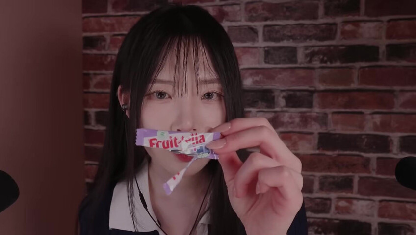 ASMR - Filming Outfit Lookbook & Behind-the-Scenes Chat