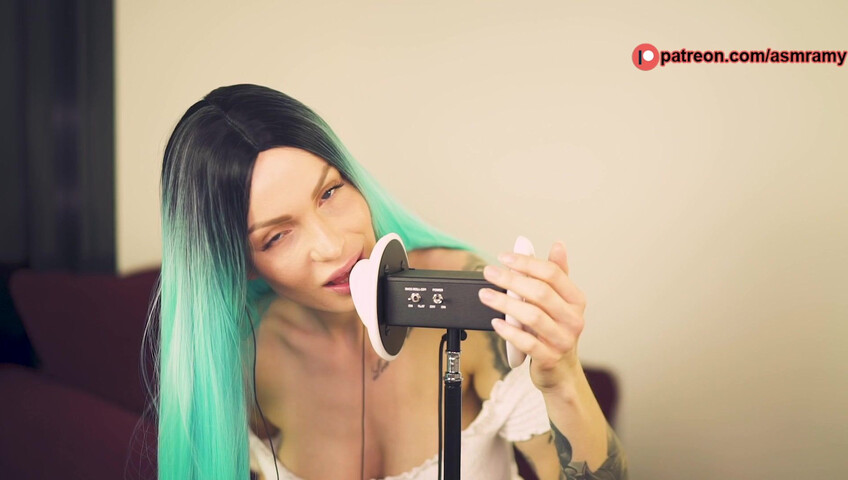 ASMR Amy Nude - Ear Licking