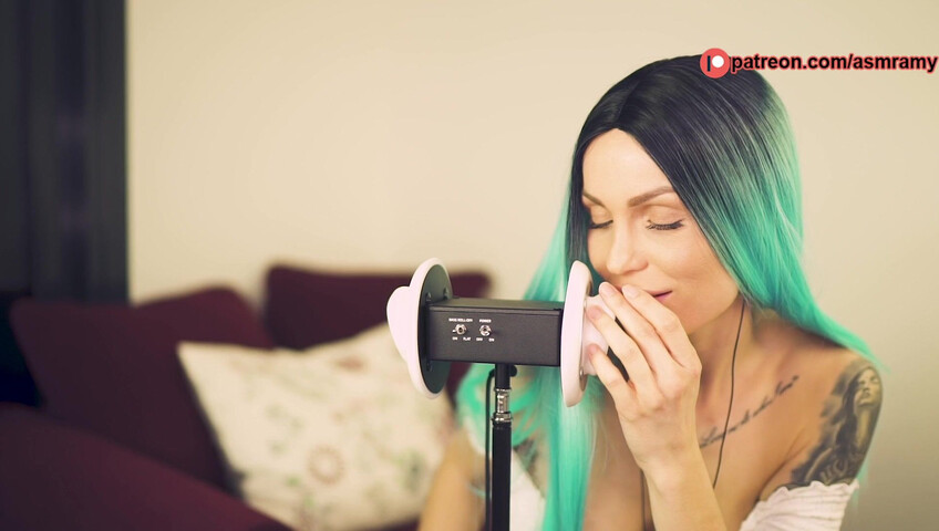 ASMR Amy Nude - Ear Licking