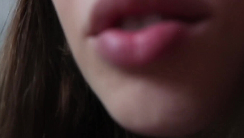 ASMR Claudy - 18 September 2021 - Netflix and chill