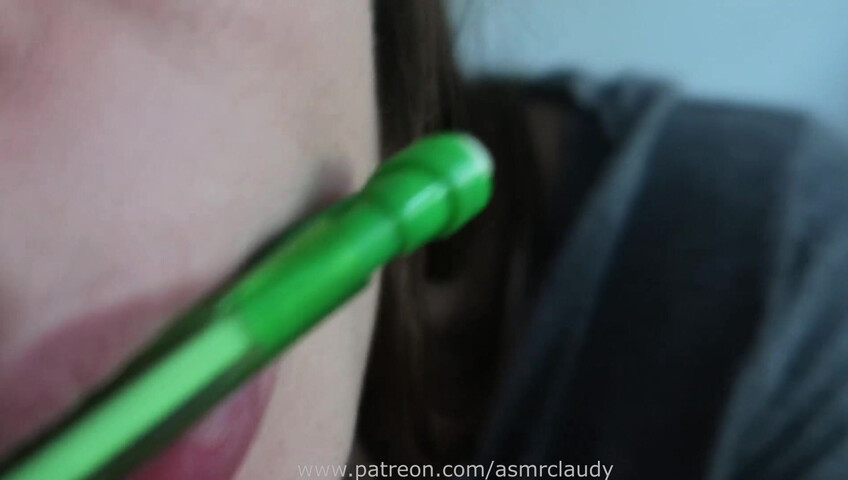 ASMR Claudy - 23 October 2021 - Tutor make out session