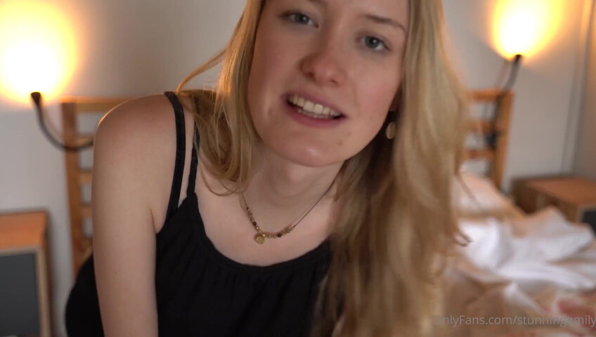 ASMR Emily - Flirty nude valentine's gift