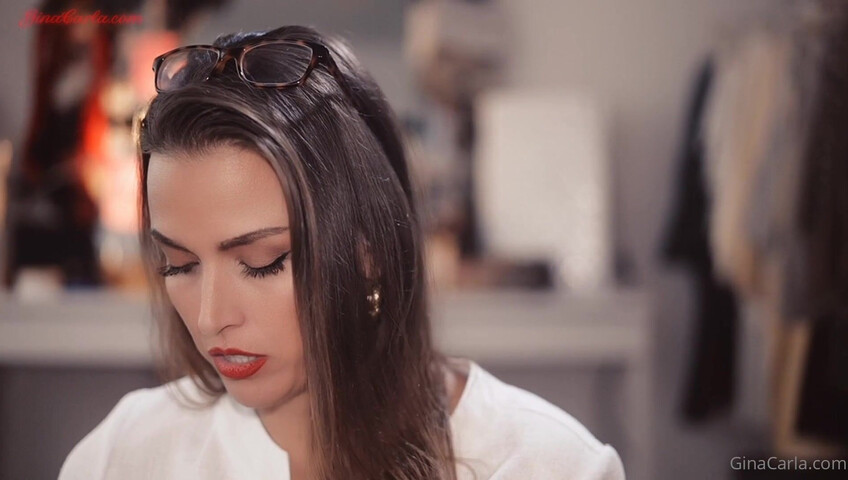 ASMR Gina Carla - Dr G's special treatment