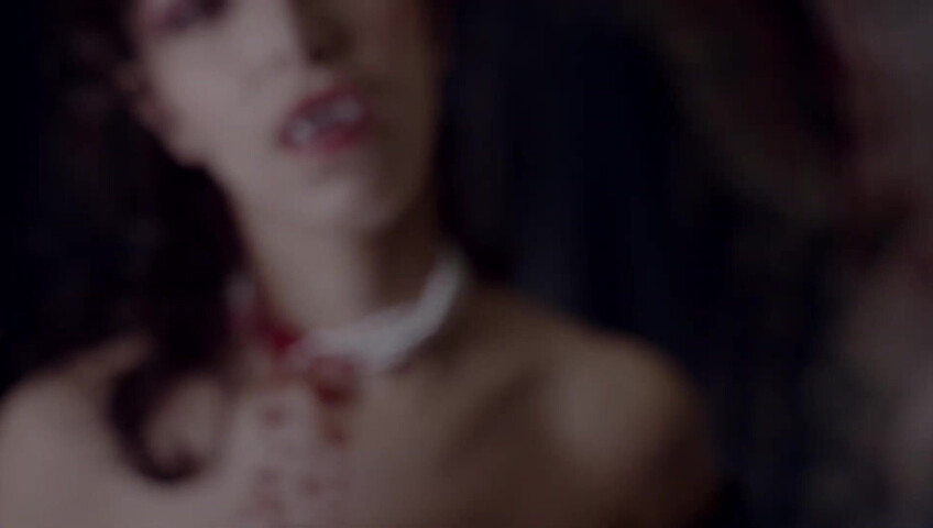 ASMR Glow - Sharon Dubois 2024-11-31 ASMR for members A Vampire Hypnotizes You