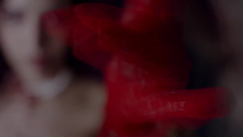 ASMR Glow - Sharon Dubois 2024-11-31 ASMR for members A Vampire Hypnotizes You