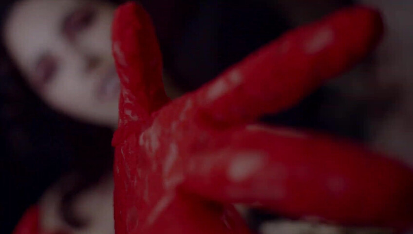 ASMR Glow - Sharon Dubois 2024-11-31 ASMR for members A Vampire Hypnotizes You