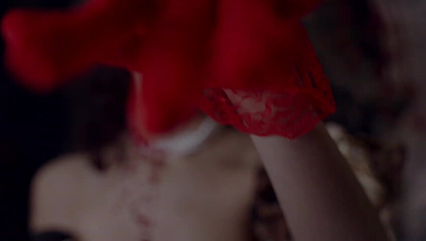 ASMR Glow - Sharon Dubois 2024-11-31 ASMR for members A Vampire Hypnotizes You