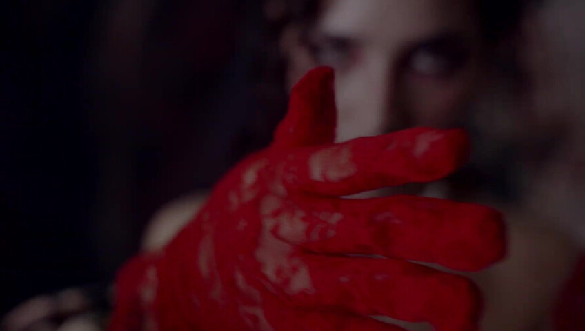 ASMR Glow - Sharon Dubois 2024-11-31 ASMR for members A Vampire Hypnotizes You