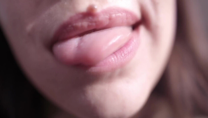 ASMR HoneyGirl - Tongue And Face licking Patreon Leak