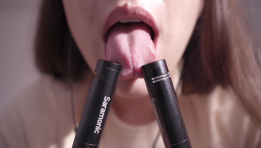 ASMR HoneyGirl - Tongue And Face licking Patreon Leak