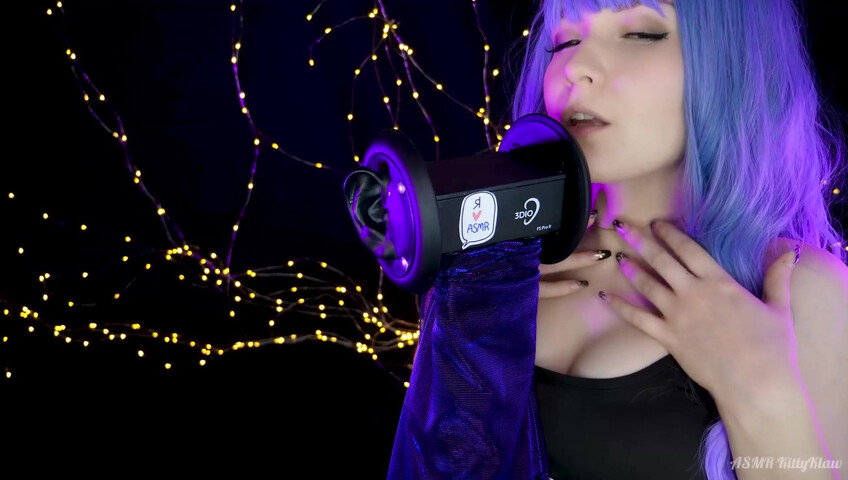 ASMR Kitty Klaw - Hot Licking & Mouth sounds