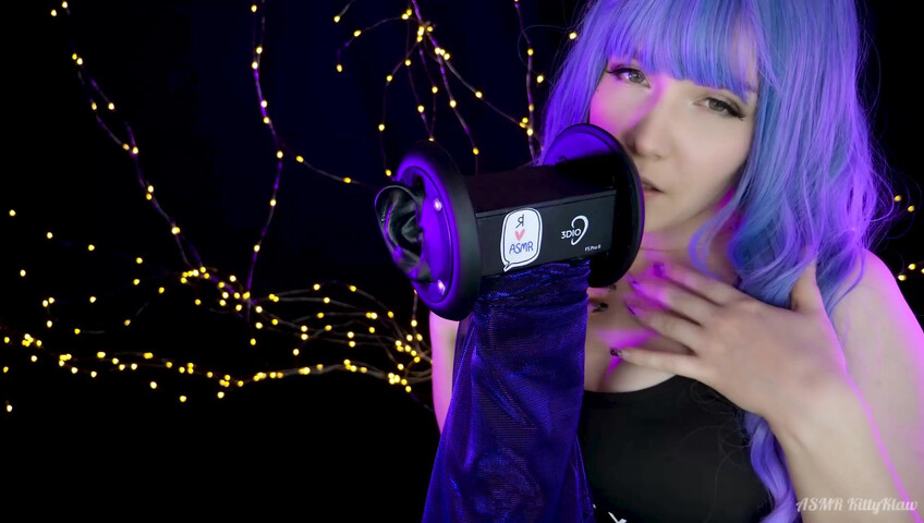 ASMR Kitty Klaw - Hot Licking & Mouth sounds