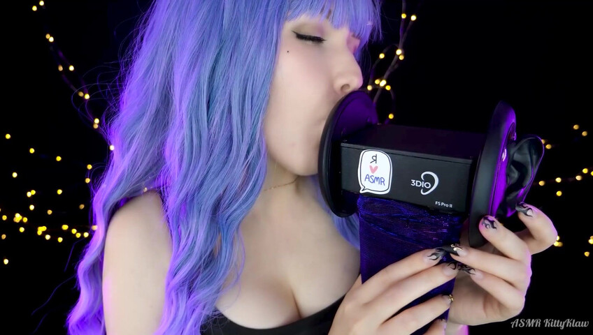 ASMR Kitty Klaw - Hot Licking & Mouth sounds