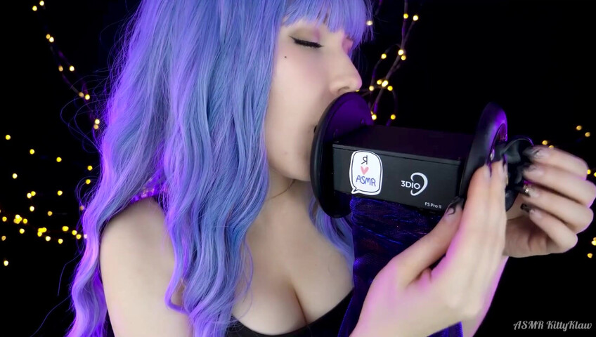 ASMR Kitty Klaw - Hot Licking & Mouth sounds