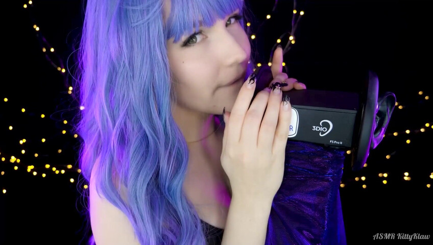 ASMR Kitty Klaw - Hot Licking & Mouth sounds