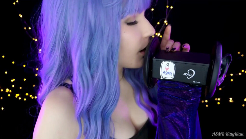 ASMR Kitty Klaw - Hot Licking & Mouth sounds