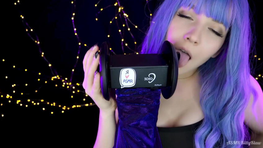 ASMR Kitty Klaw - Hot Licking & Mouth sounds