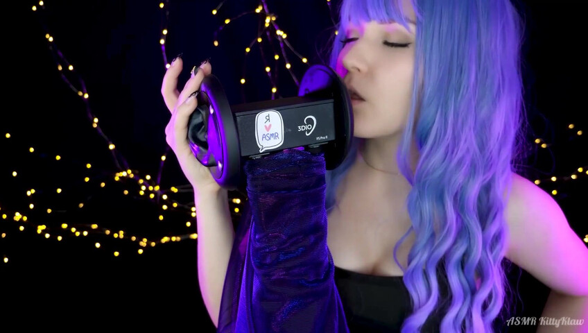 ASMR Kitty Klaw - Hot Licking & Mouth sounds