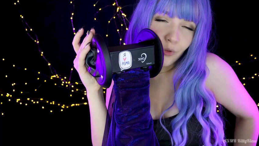 ASMR Kitty Klaw - Hot Licking & Mouth sounds