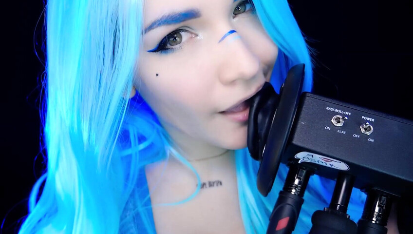 ASMR Kitty Klaw - Licking & Mouth sounds