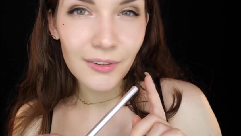 ASMR Kitty Klaw - Relax on a Hot day