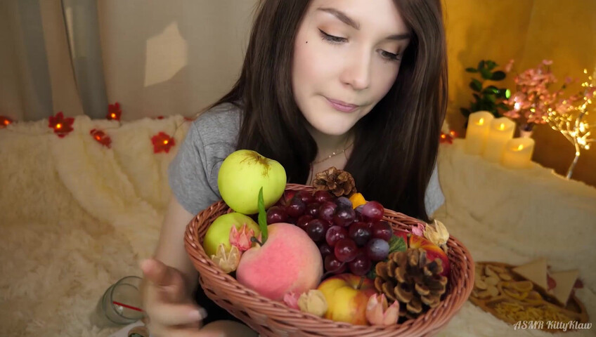 ASMR Kitty Klaw - Your favorite movie