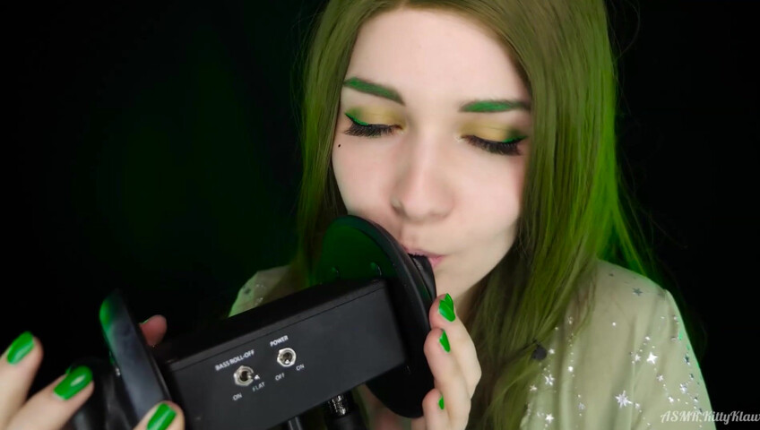 ASMR Kitty Klaw New - Licking & Mouth sounds