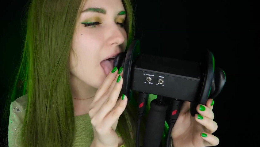 ASMR Kitty Klaw New - Licking & Mouth sounds